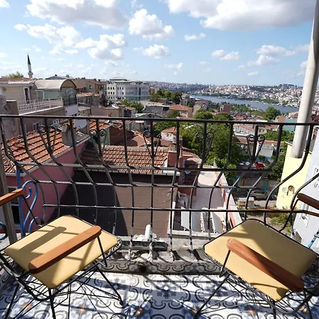 I1 Historic House With Gorgeous View 3* Istanbul