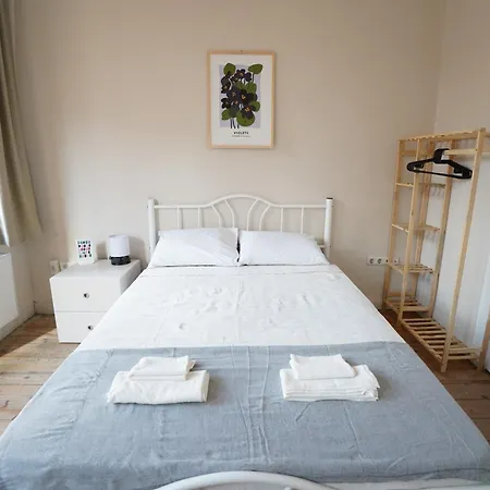 I1 Historic House With Gorgeous View Πανσιόν 3*
