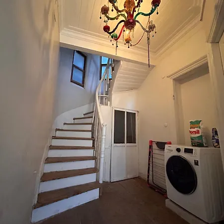 I1 Historic House With Gorgeous View 3*