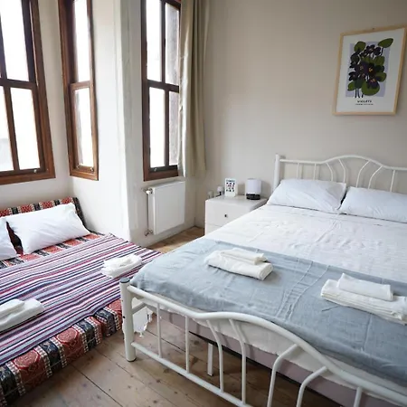 Konukevi I1 Historic House With Gorgeous View 3*